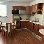 Holiday home Dom Pri Vezi *